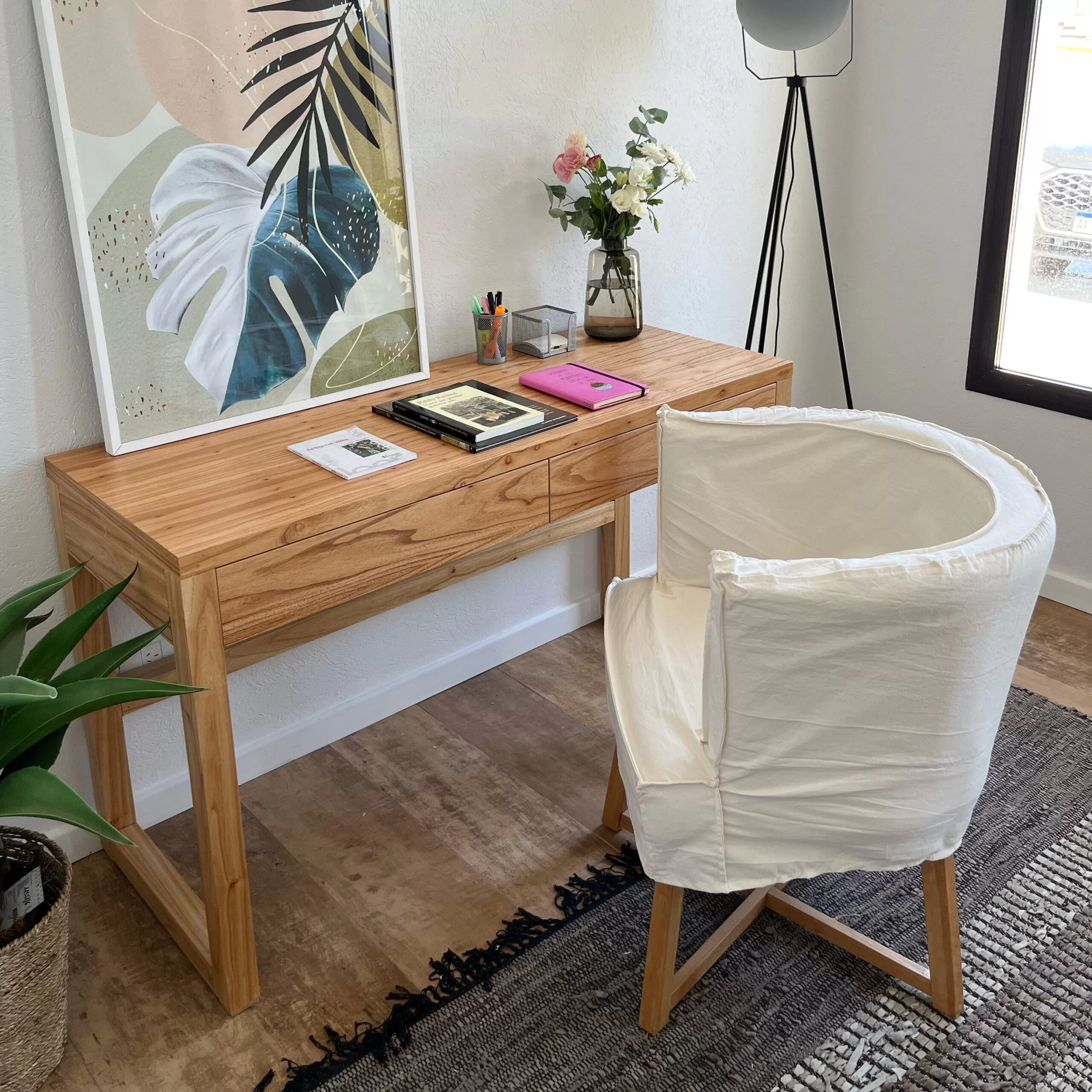 Escritorio de madera
